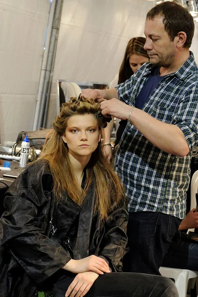 Look 15